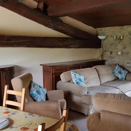 Complex Near Mirepoix In The Pyrenees Vakantiehuis