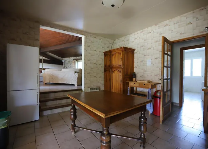 펜션 Complex Near Mirepoix In The Pyrenees *