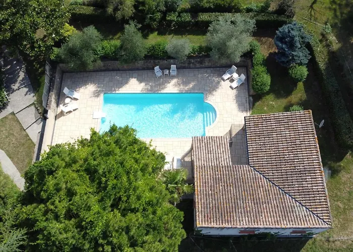 Complex Near Mirepoix In The Pyrenees 펜션 *