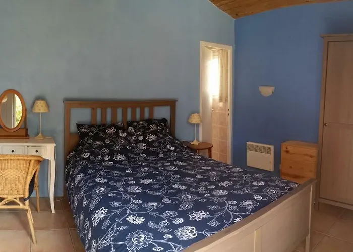 펜션 Complex Near Mirepoix In The Pyrenees Limbrassac